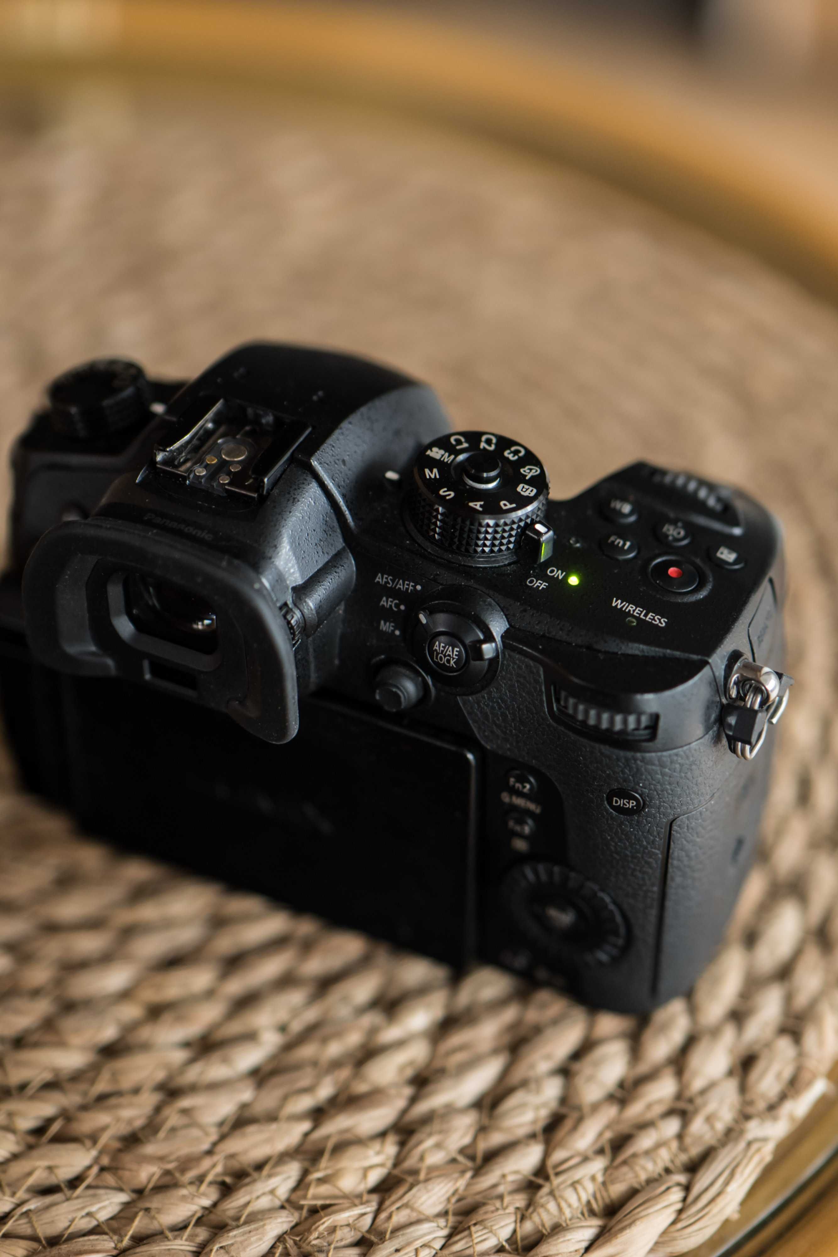 panasonic lumix GH5 v-LOG, mały przebieg, bardzo dobry stan