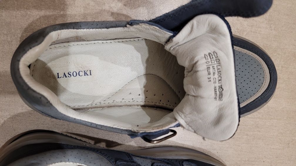 Buty chłopięce firmy Laskocki w rozmiarze 31