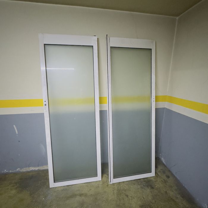 Portas de alumio