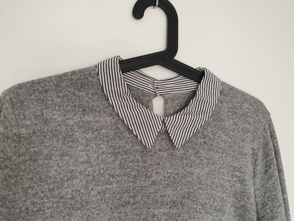 Sweter z kołnierzem