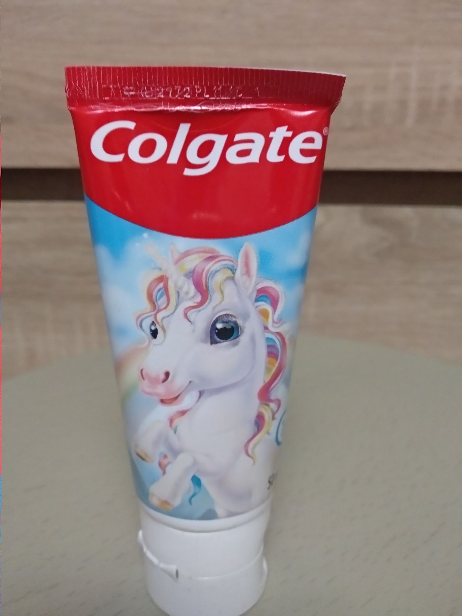 Детская зубная паста, Colgate.
