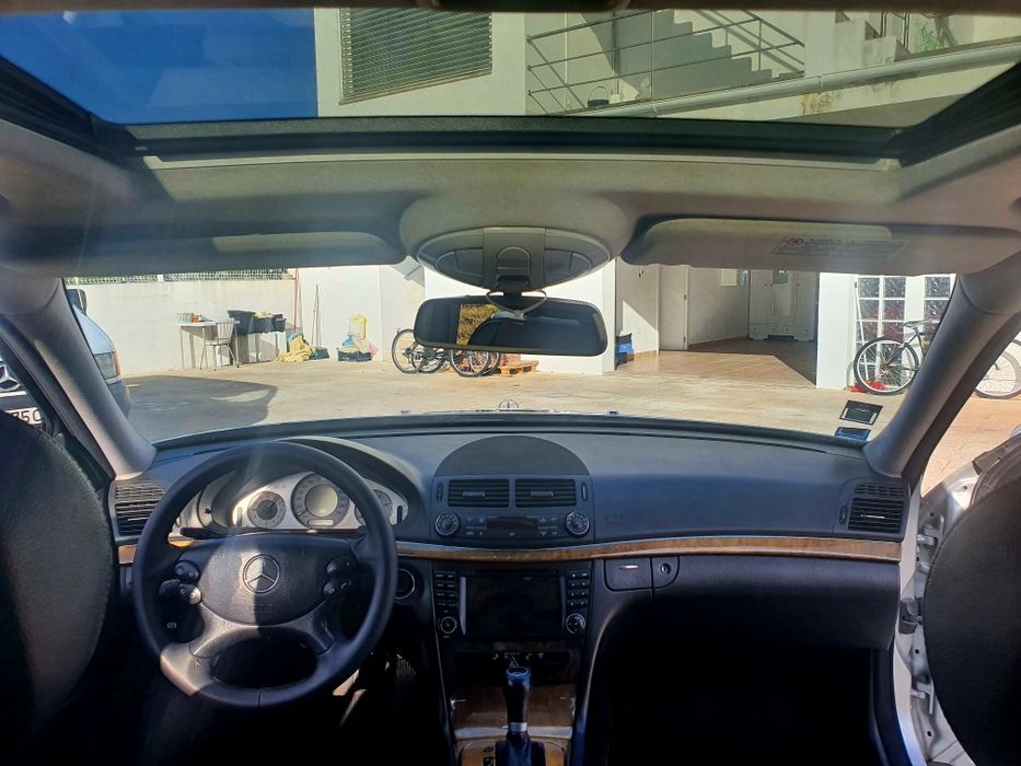 Mercedes-Benz E280 Auto (aceita troca)