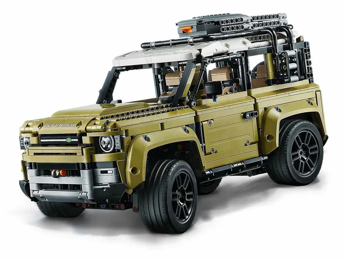Конструктор LEGO Technic Land Rover Defender