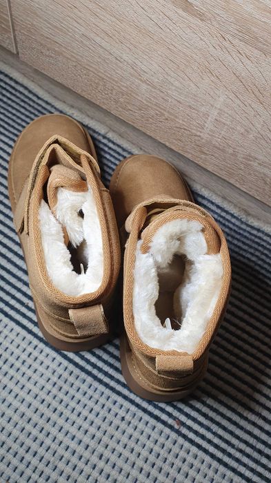 UGG  угии нові замша