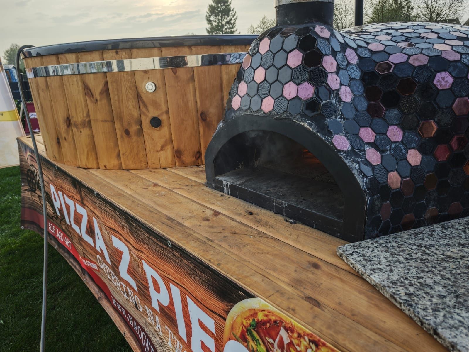 jacuzzi i piecem do pizzy