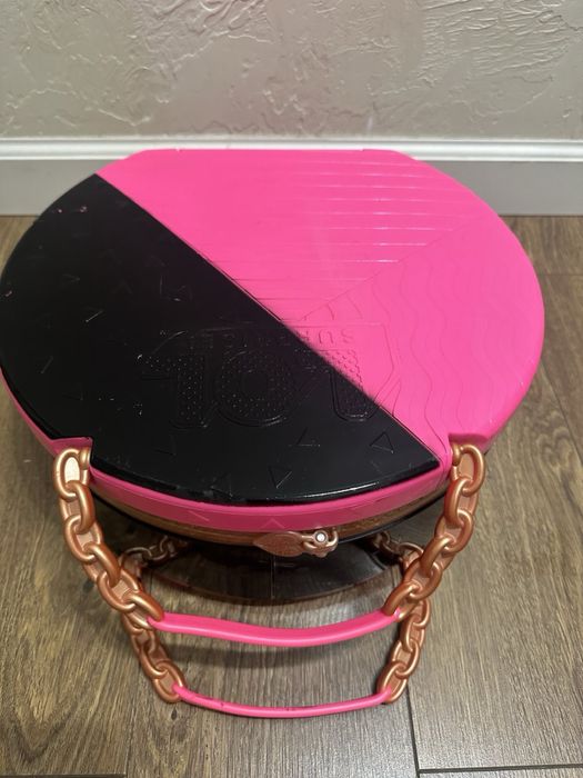 Салон краси Lol.