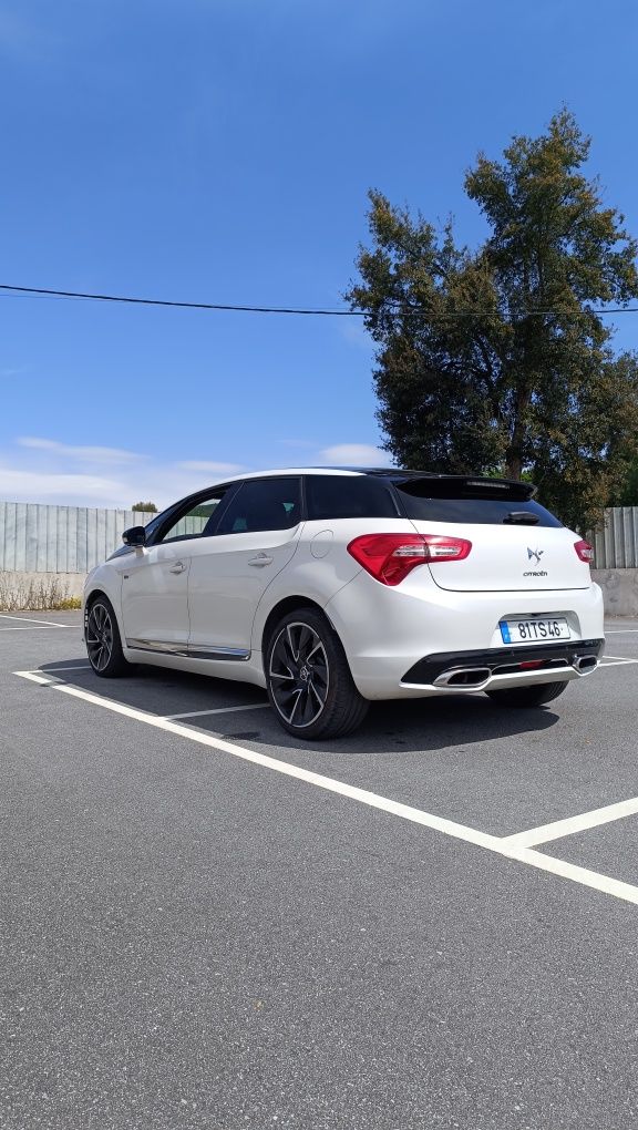Citroen DS5 Hybrid4 2.0 200cv | Automático | Híbrido Gasóleo | 2014