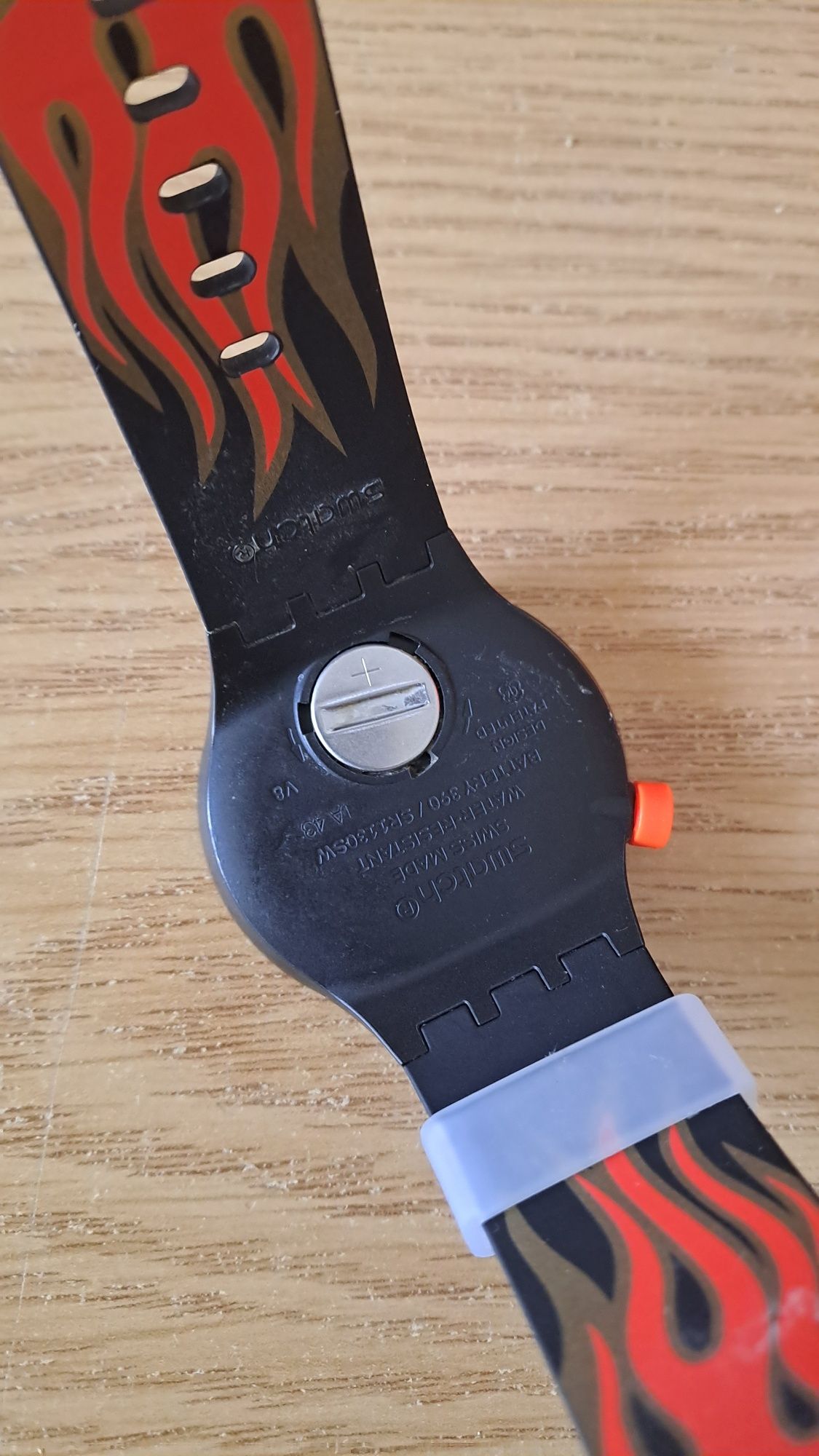 Zegarek  G-schock Swatch.