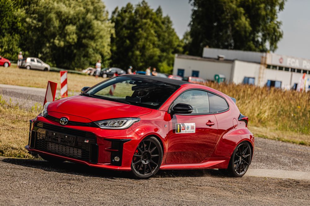 Toyota GR Yaris- Wynajem na tor Track Day Super Oes Kielce Łódź Modlin