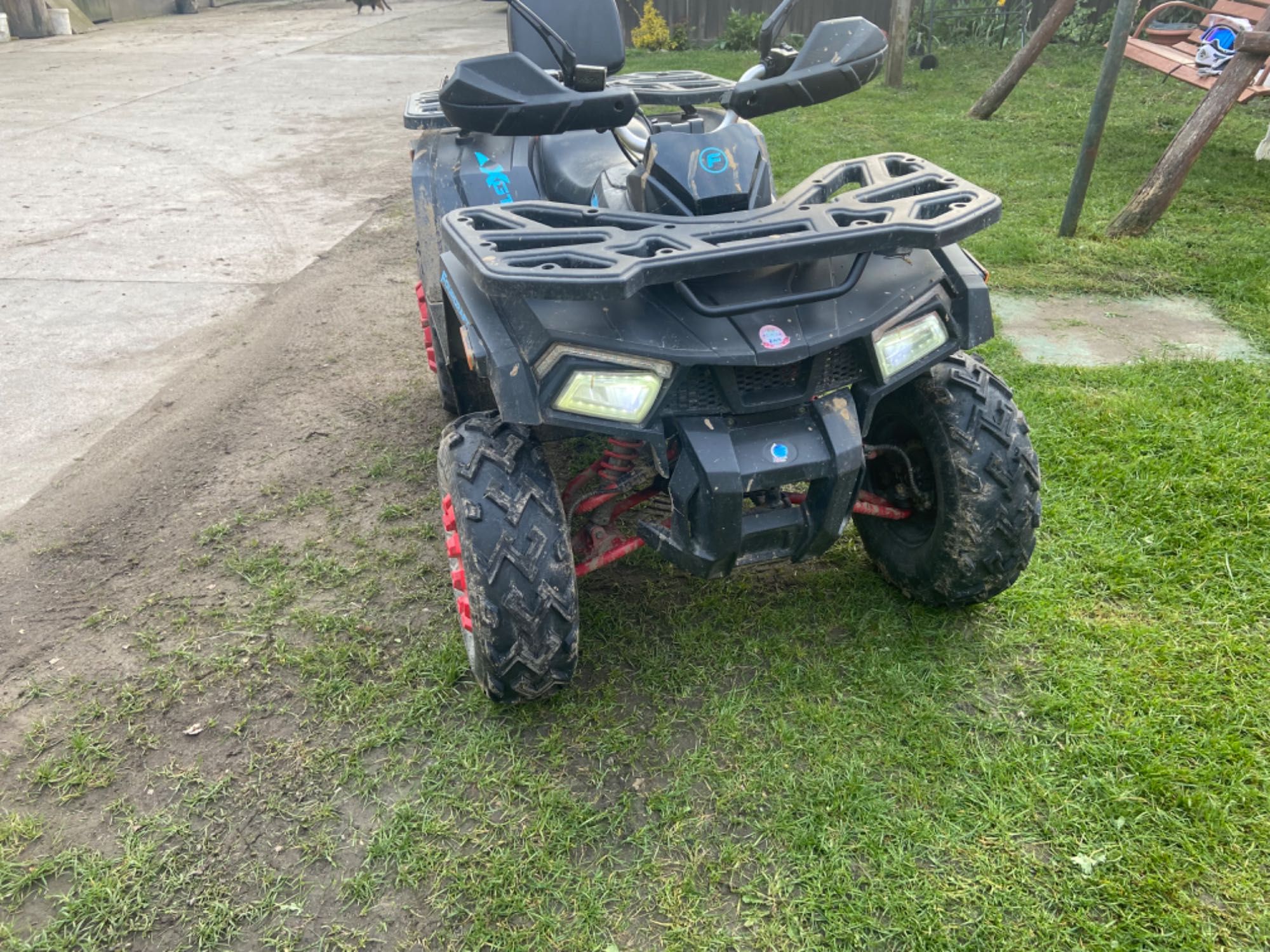 Quad 250 dobry stan