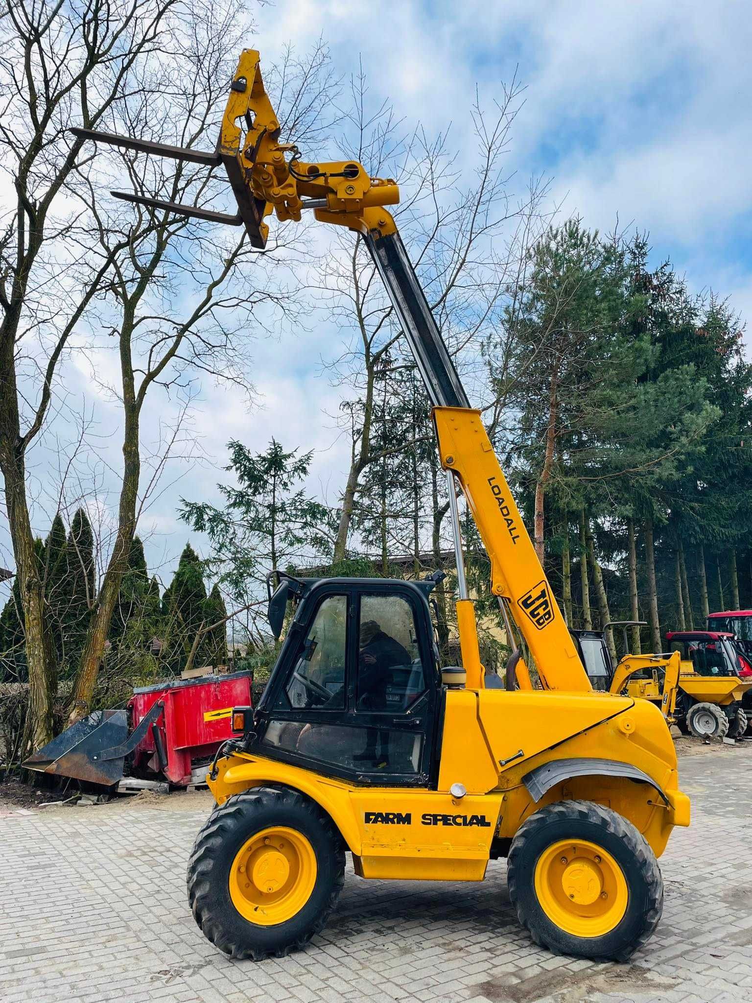 Ładowarka JCB 520-50, 2 tony, 5M!  KOMPAKTOWA! Tanio! 526,525,manitou