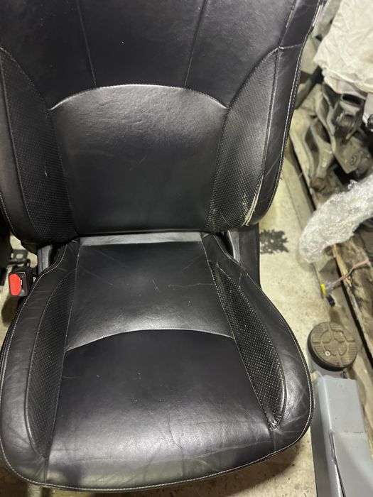 Шкіряний салон пежо 4007,сітроен с-кроссер,аутлендер хл