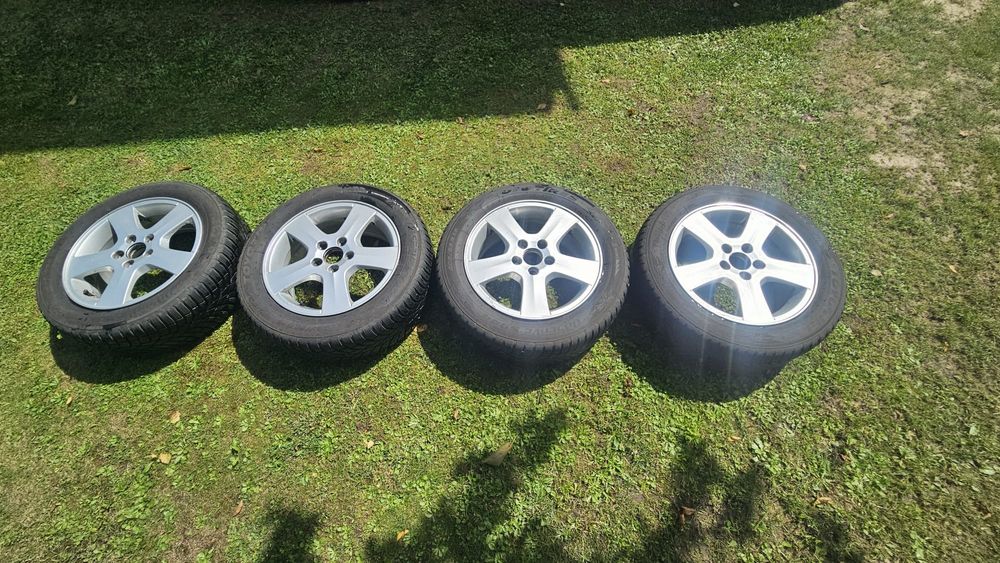 Koła R16 volvo z oponami zimowymi 205/55/16 2022R