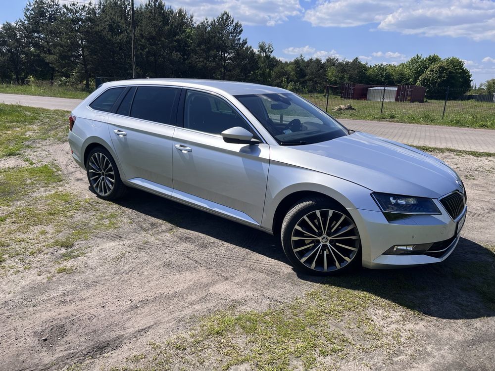 Skoda superb DSG 150KM