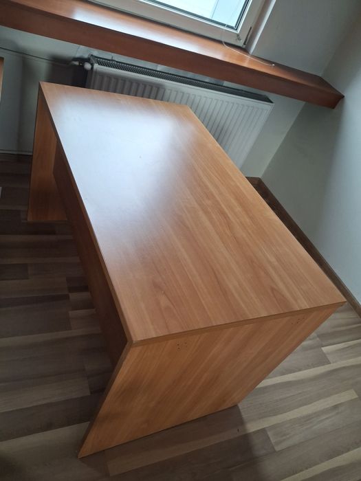 Za darmo do oddania meble biurowe jak na zdjęciu