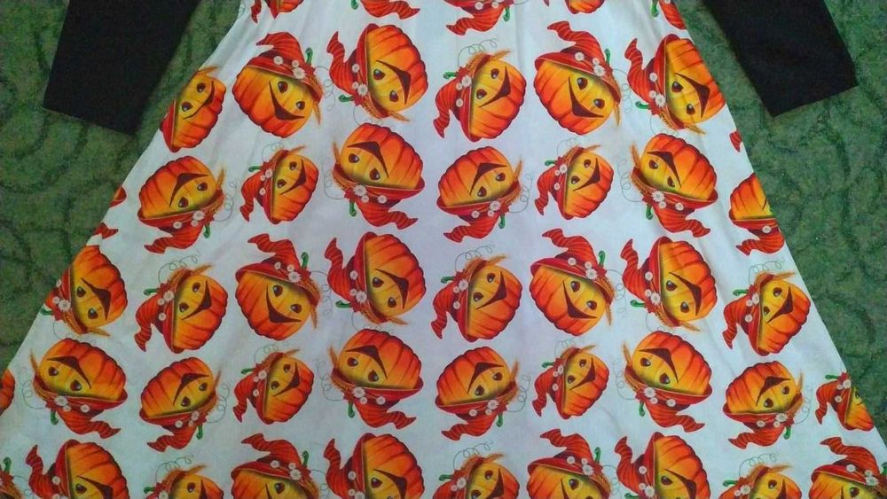 Платье с тыковками на Хеллоуин, размер М