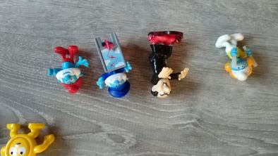 Ludziki, figurki, postacie. smerfy, pszczółka maja, playmobil. Idealne