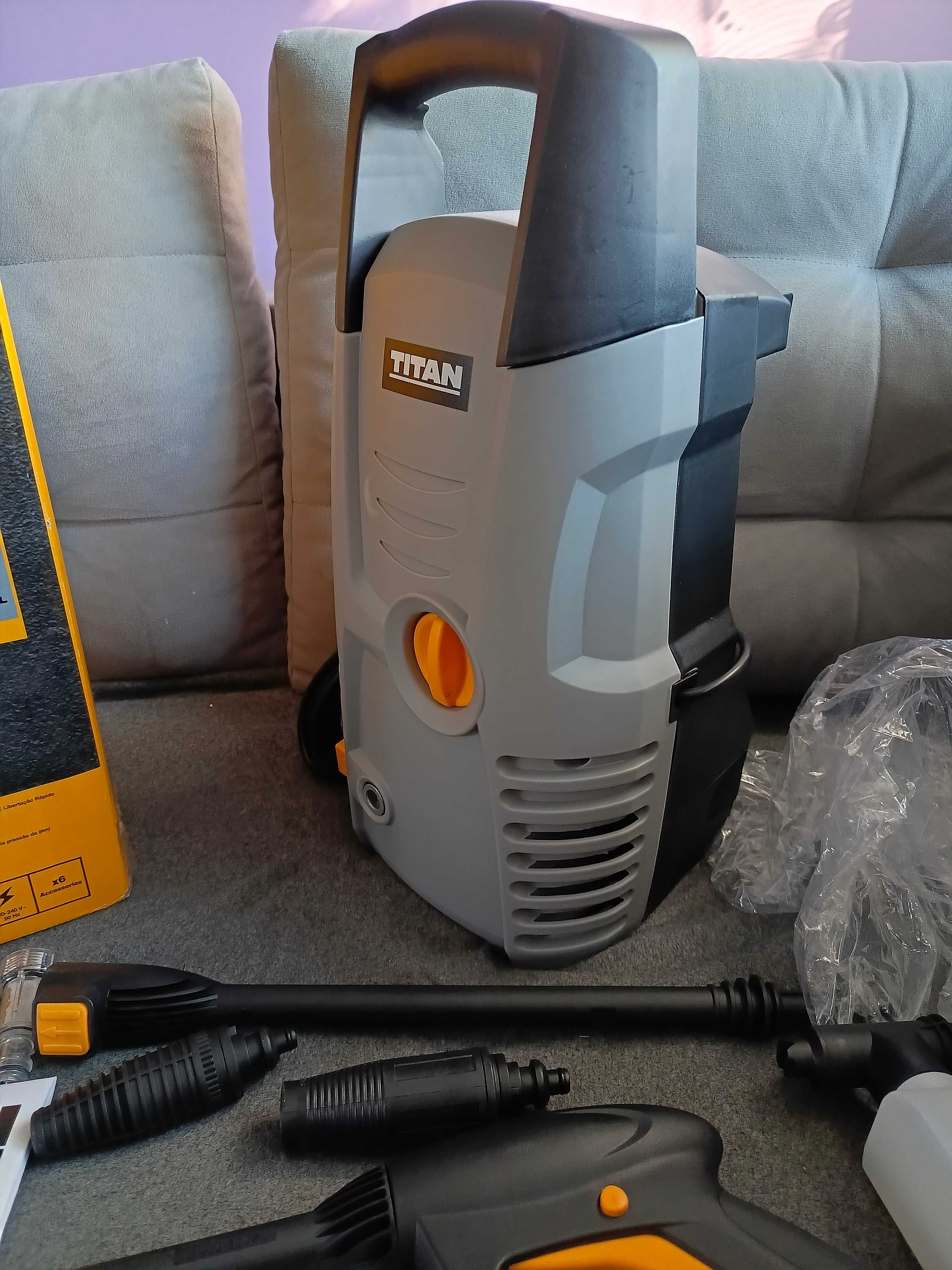 Nowa myjka ciśnieniowa TITAN TTB1300PRW 100 BAR 1300w mała mocna myjka