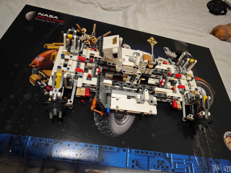 LEGO Technic Apollo Lunar (Місячний ровер)