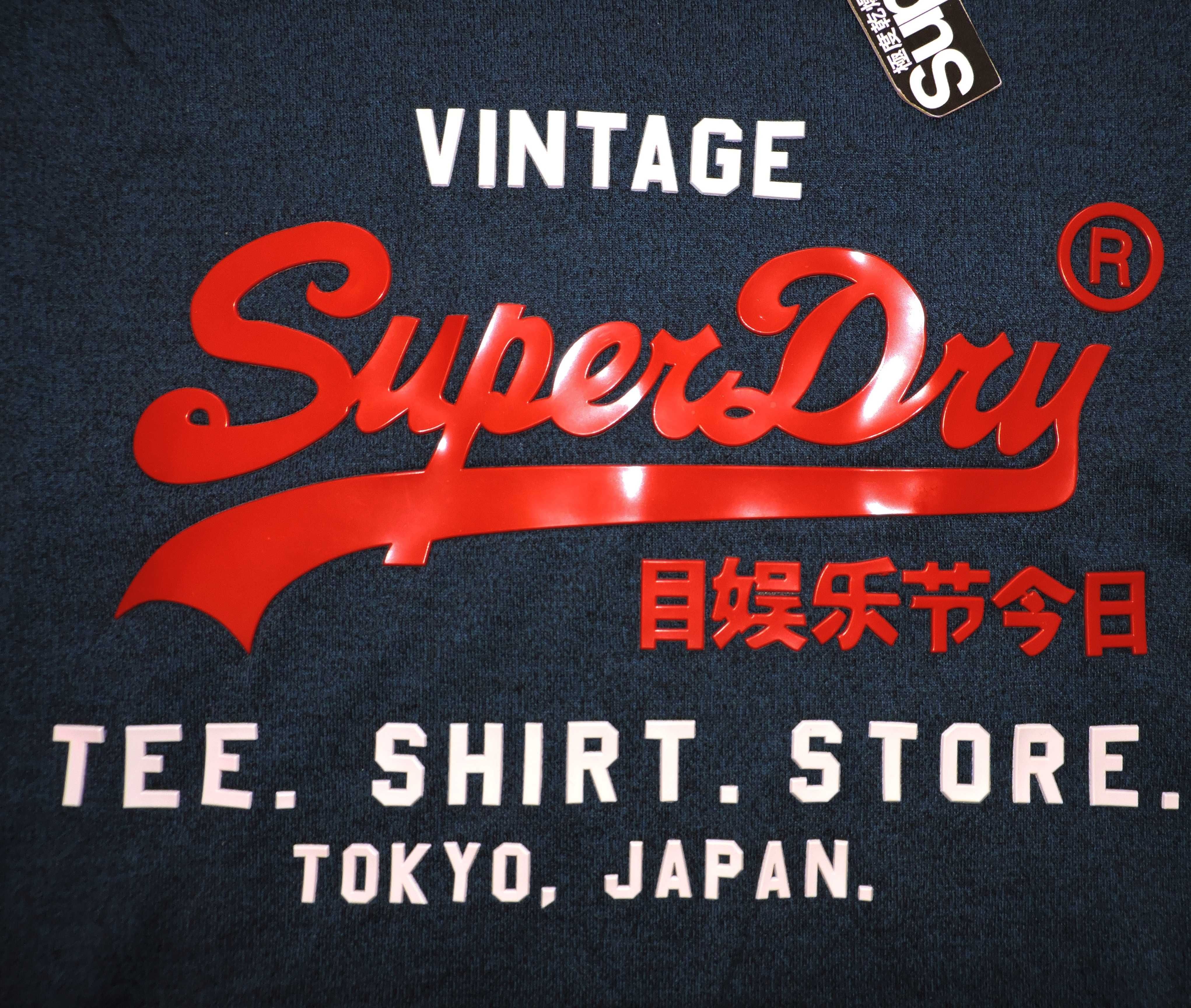 вінтажна футболка Superdry