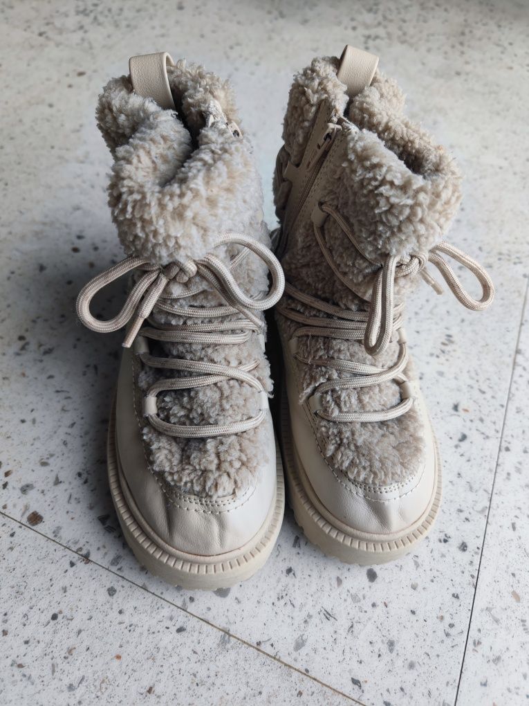 Buty zimowe ZARA 33