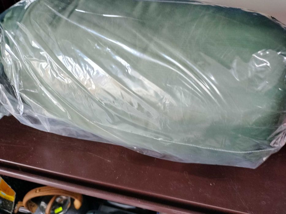 Śpiwór Rożne kolory dobra jakość idealne na biwaki