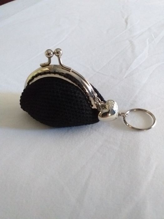 Carteira p/moedas em crochê