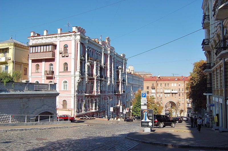 Оренда паркінгу в новому ЖК вул. Лютеранська, 10а