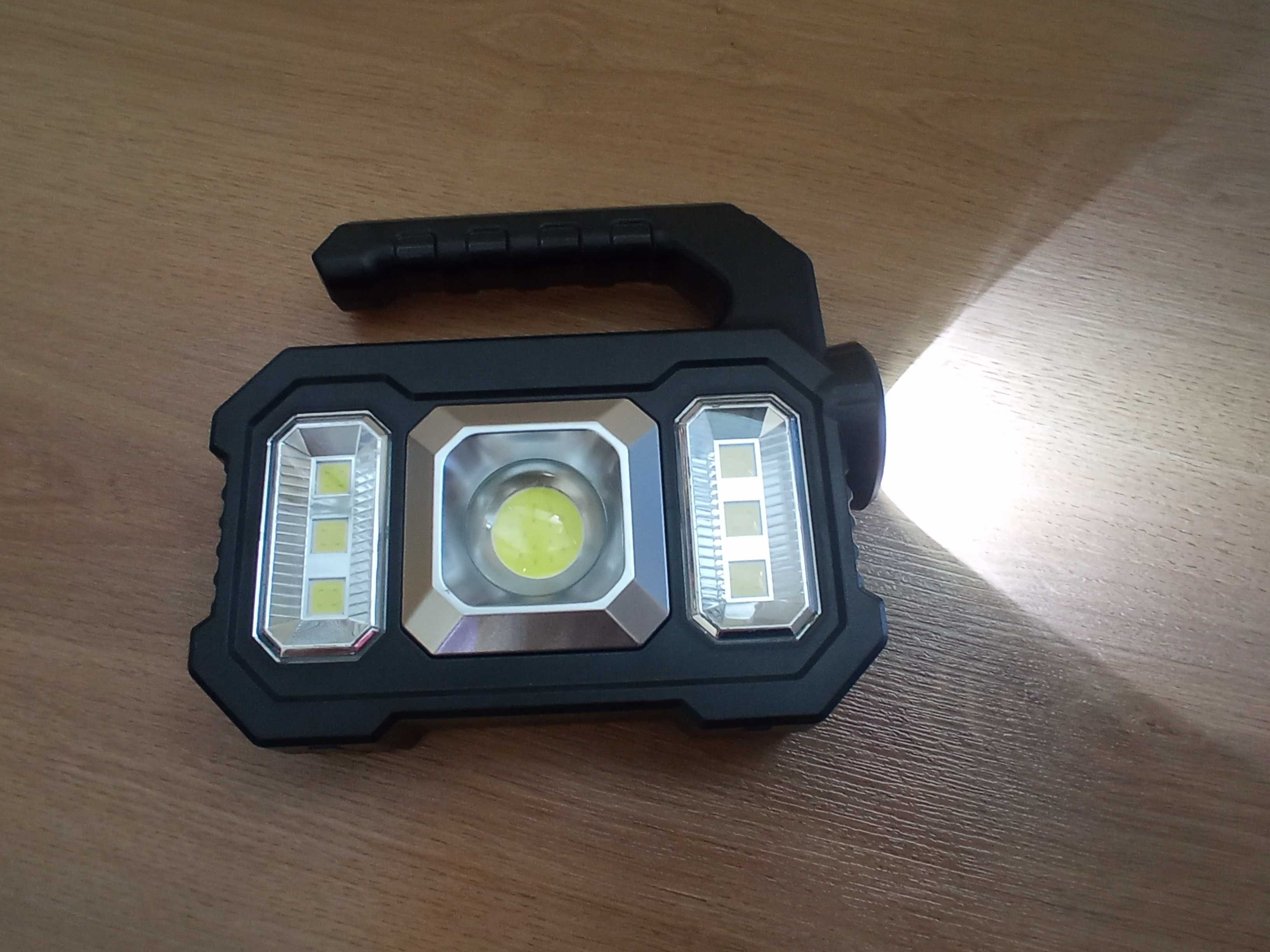 LED ліхтар портативний Powerbank із сонячною батареєю