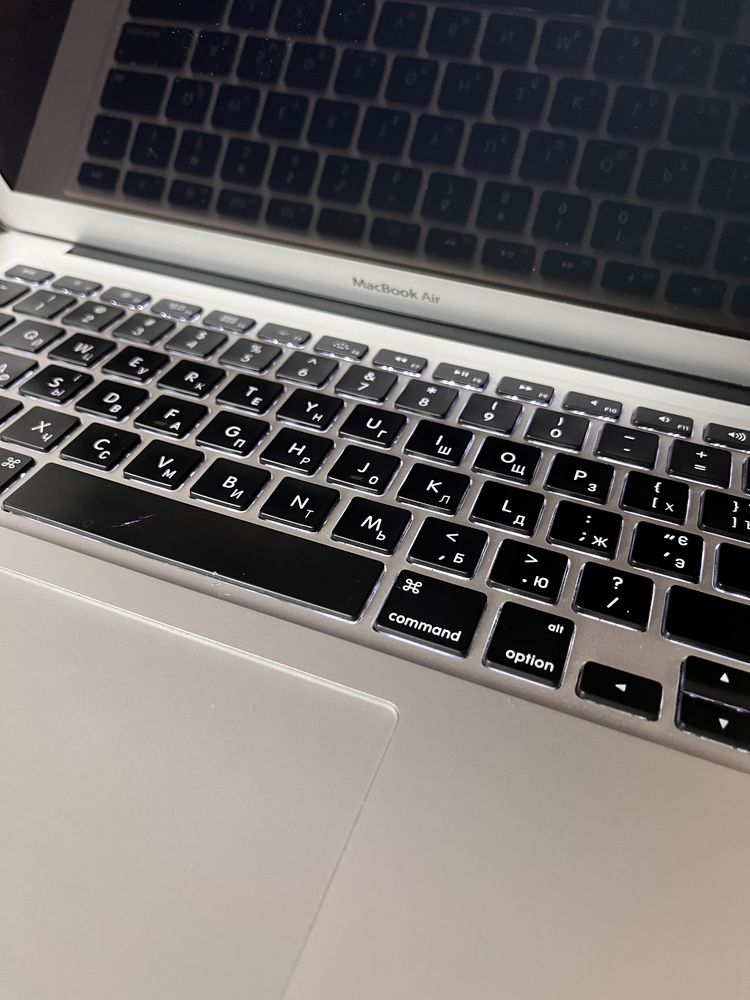 MacBook Air (13-inch, Mid 2013)