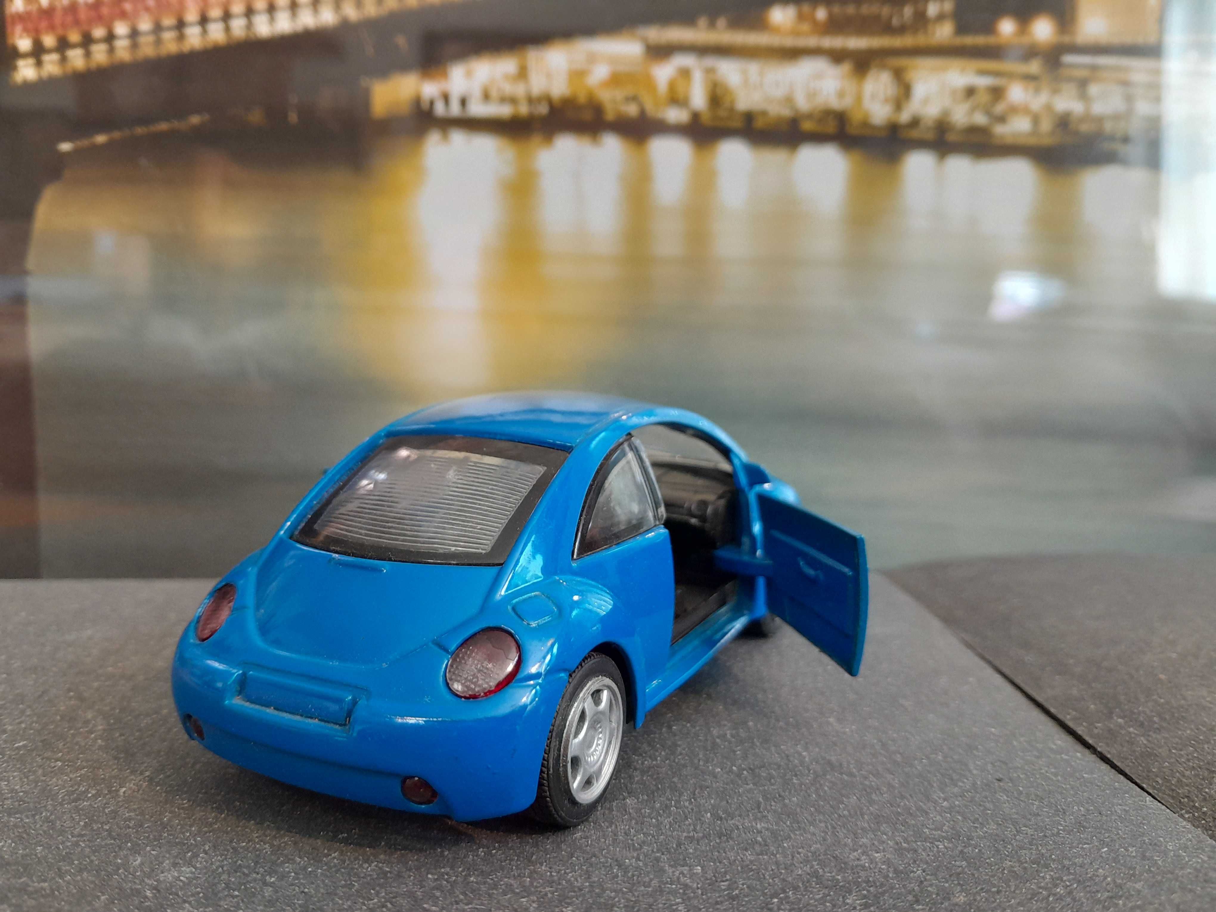 Stary resorak VW Garbus New Beattle Smart Toys 1999