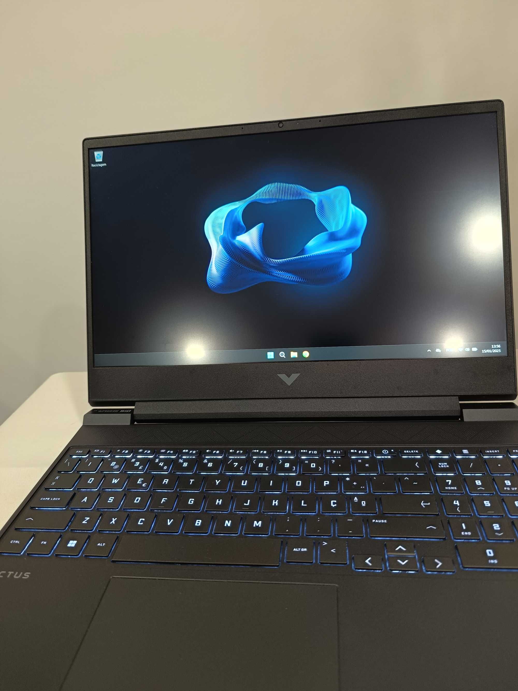 Portátil HP Victus 15-fa0022np (Intel i5/ GeForce RTX 3050 / 16 GB)