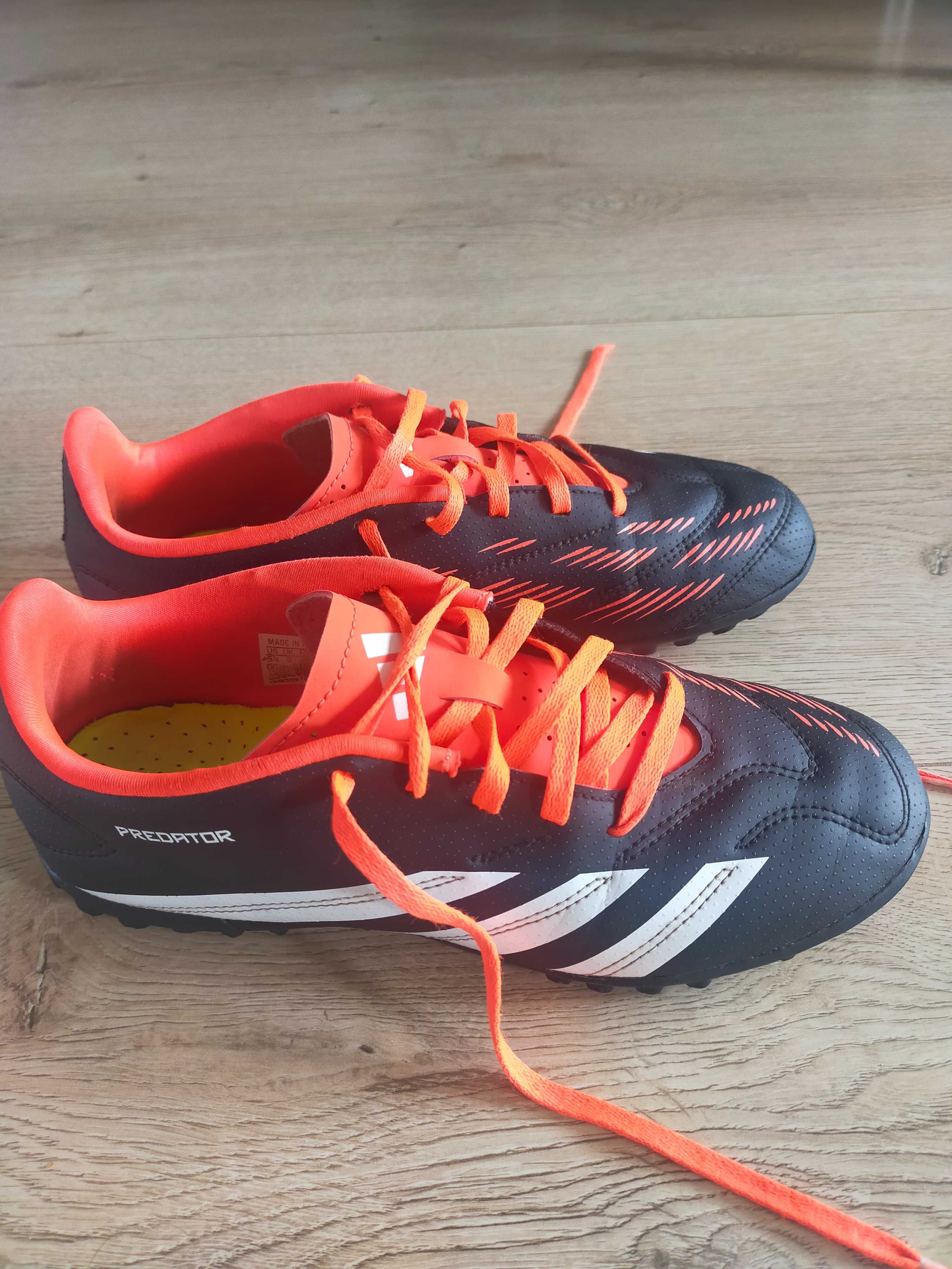 Buty Turfy Adidas 38