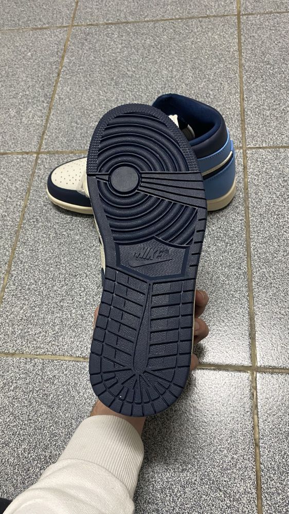 Jordan 1 High Obsidian