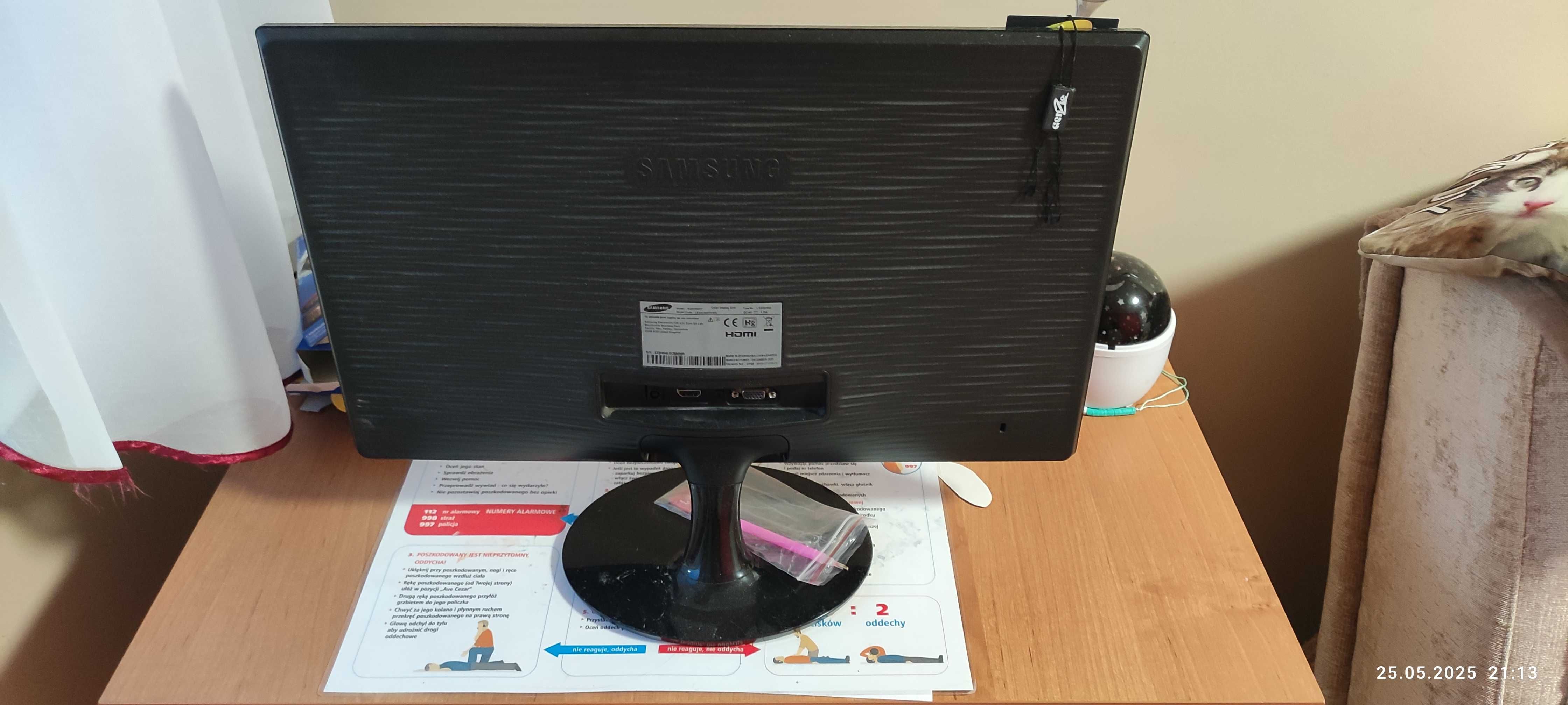 Monitor Samsung S22D300HY