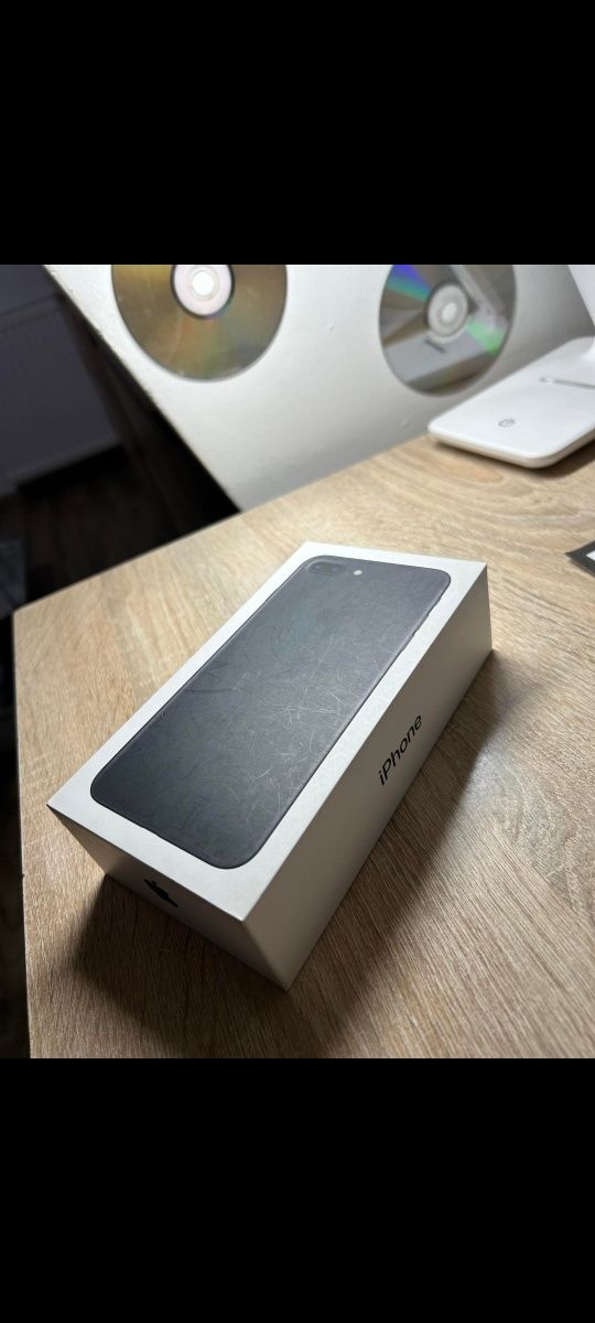 Iphone 7 plus 128 gigabajtów