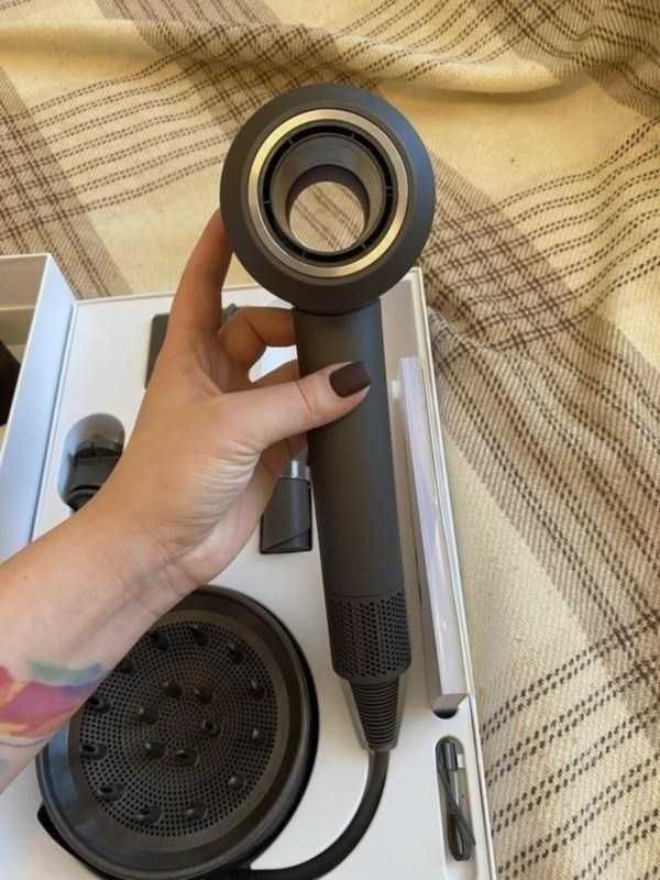 Фен Dyson Supersonic Дайсон суперсоник