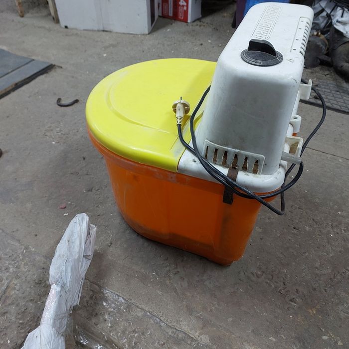 Продам стиральную машину Харків'янка