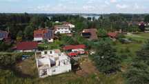 Dom nad Jeziorem Wulpińskim, Majdy