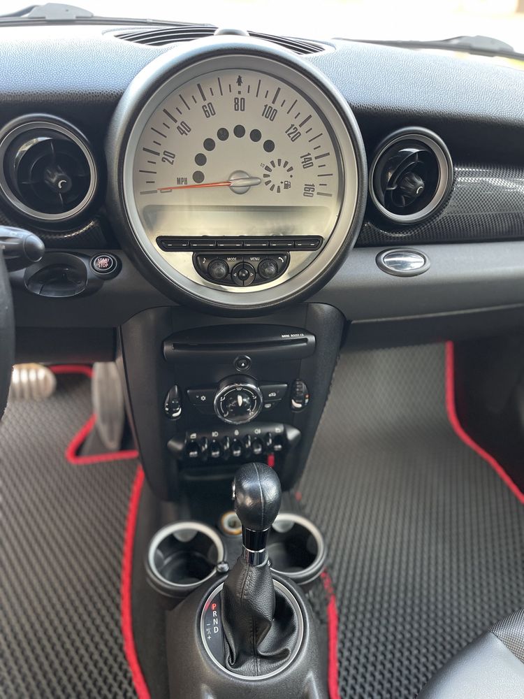 Продам Mini Cooper S