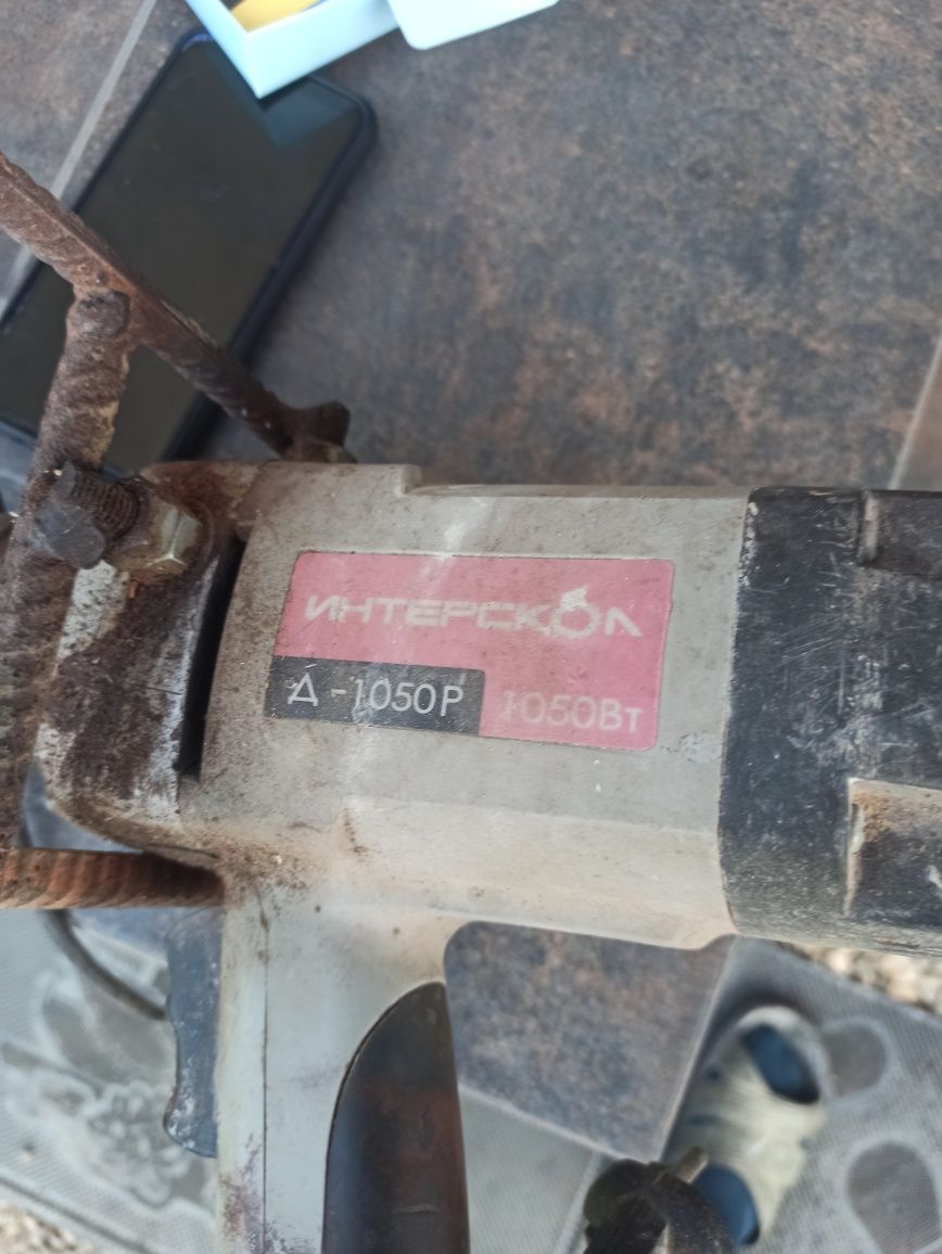 Продам дрель інтерскол.