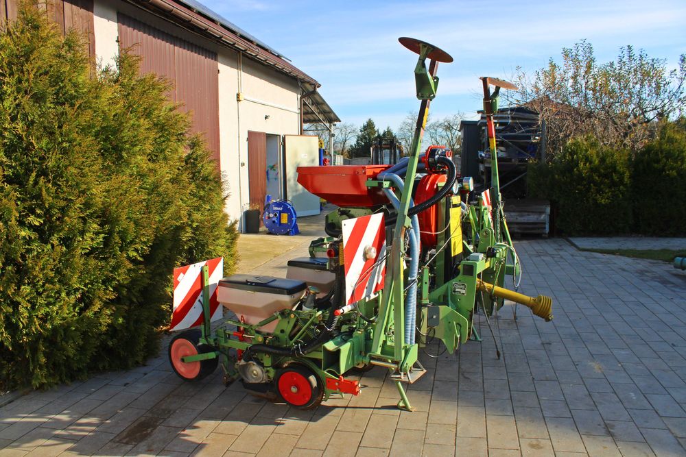 Siewnik do kukurydzy talerzowy NODET Super Stan Transport