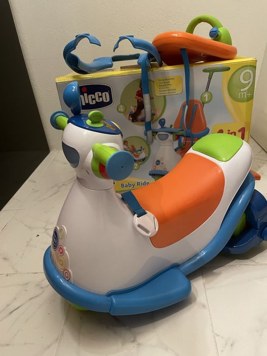 Triciclo Chicco 4 em 1