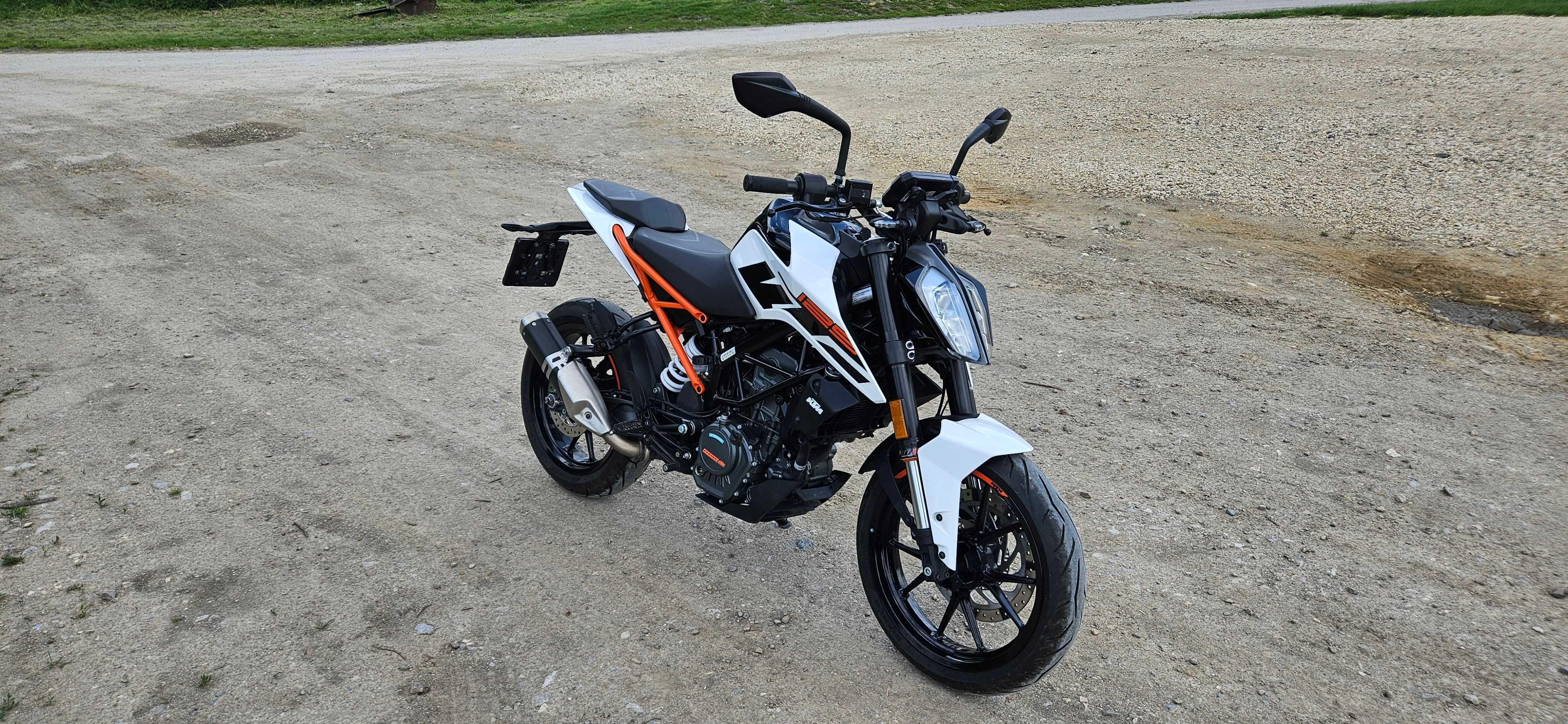 KTM DUKE 125, 2017