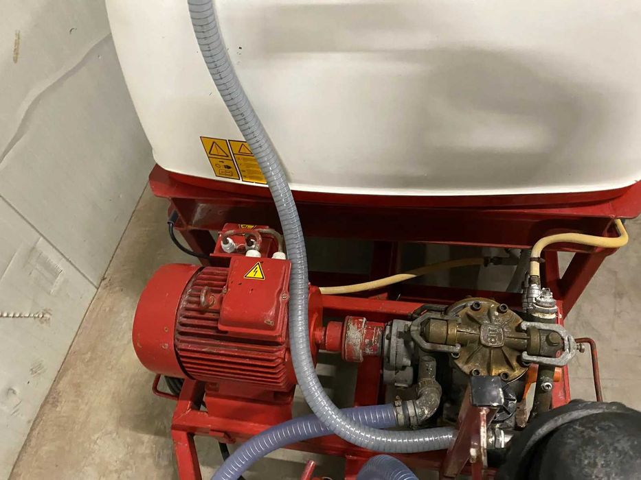 Opryskiwacz bębnowy z bębnem szklarniowy, tunelowy tuneli szkółkarski