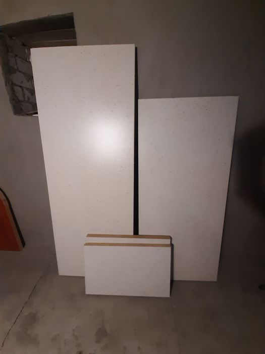 Доставка! Остатки 130 см. столешница Egger 38мм влагостойкая на кухню