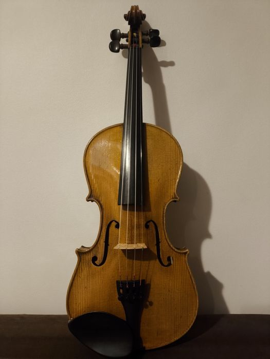Skrzypce 4/4 , stare, w dobrym stani