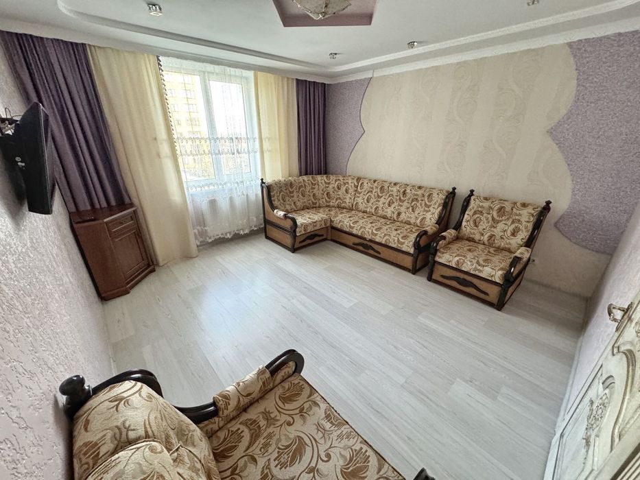 ‼️Вільно‼️ Двокімнатна квартира - вул. Степана Бандери 35