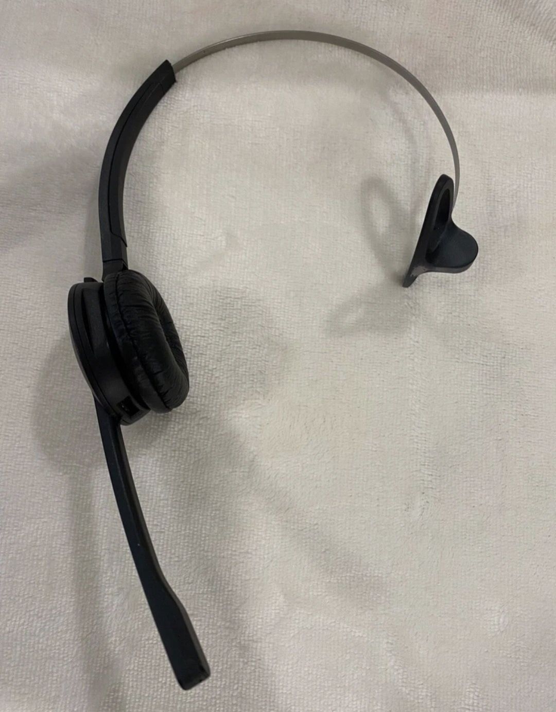 Bezprzewodowy zestaw słuchawkowy Jabra Pro 920 z mikrofonem.