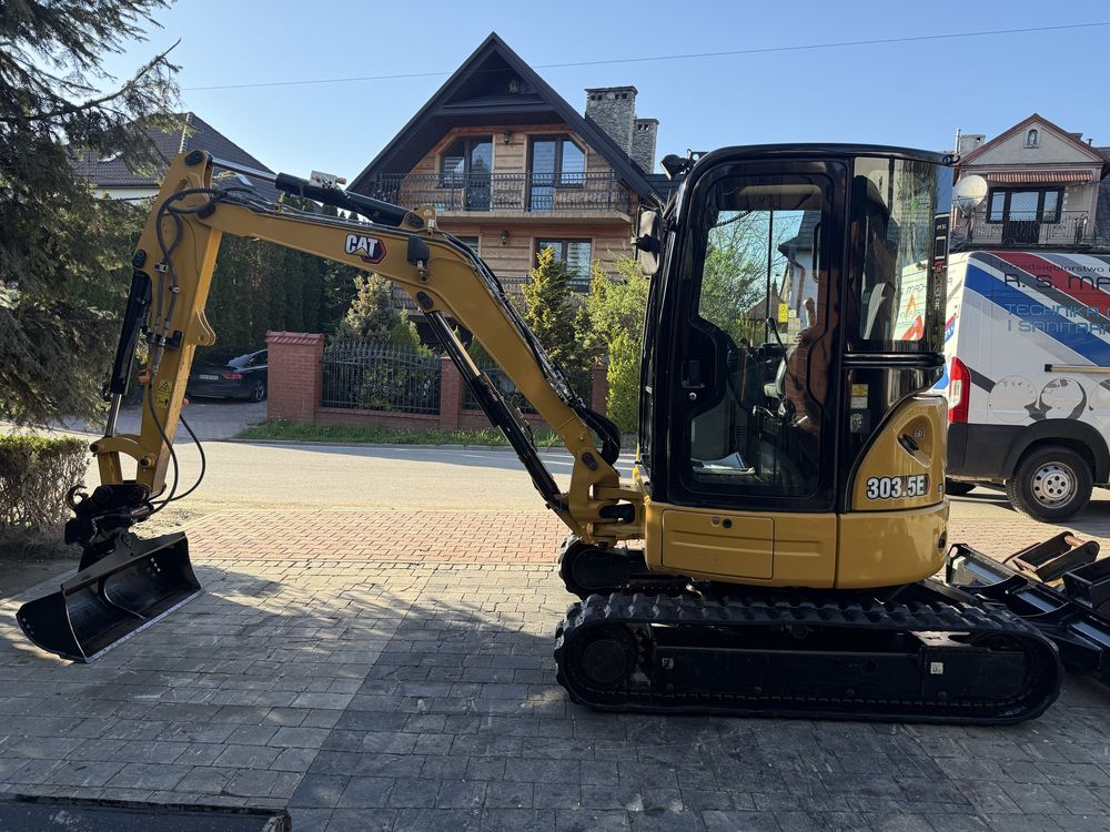Minikoparka Caterpillar CAT 303.5 E2 CR z Niemiec długie ramię 3,5ton